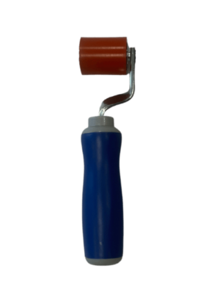 Roulette à maroufler ergonomique pour membrane EPDM